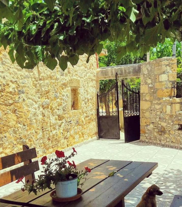 Luxurious Stone Apartment 2 Kerá Exterior foto